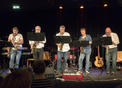 tonuM Saxophon Quintett