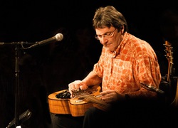 Max Lässer - Solostunde - 1 Musiker – 10 Instrumente – 40 Jahre