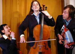 Sgaramusch Jubiläum: Schneewittli - ab 7 Jahren