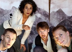 Urstimmen: Heidis Keller - A-Cappella-Theater voll sprühendem Witz und honiglich harmonierenden Stimmen
