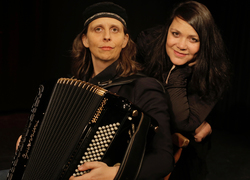 Knuth und Tucek: Heimat - Ein Ammenmärchen