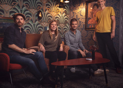 EL DOPA - Da wächst zusammen, was zusammengehört